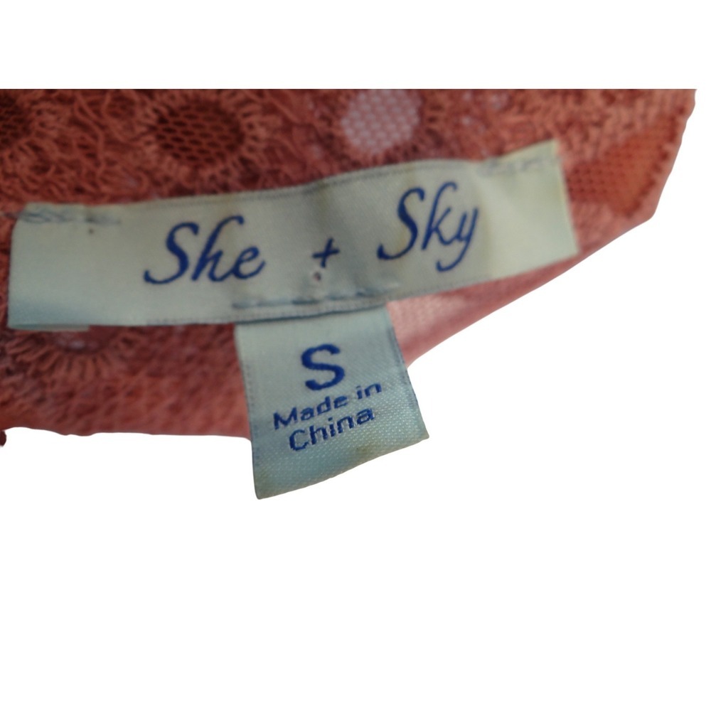 She + Sky Pink Lace Kimono Sleeve Romper Women's Small Festival Beach Cover Up - Picture 3 of 3